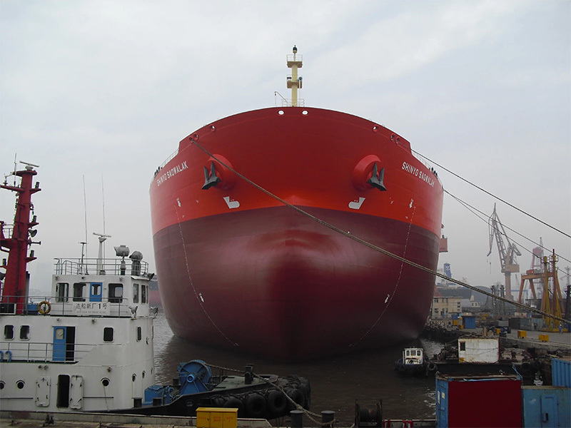 高氯化聚乙烯防腐底漆的組成